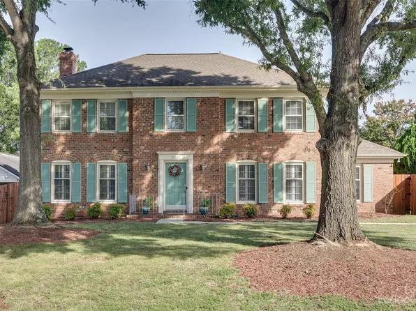 11906 Broadwater Ln, Charlotte, NC 28273