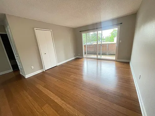 12702 E Burnside St Photo 1