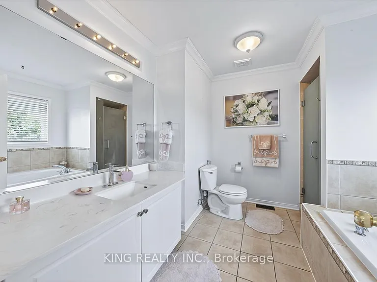 76 Blackburn Dr — Photo 24