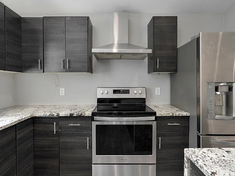 653 S Fairway Ave — Photo 13