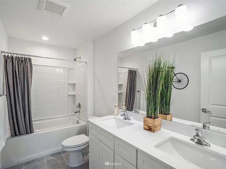 270 Arthur Ln — Photo 13