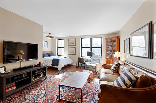 Sold by Platinum Properties | media 1