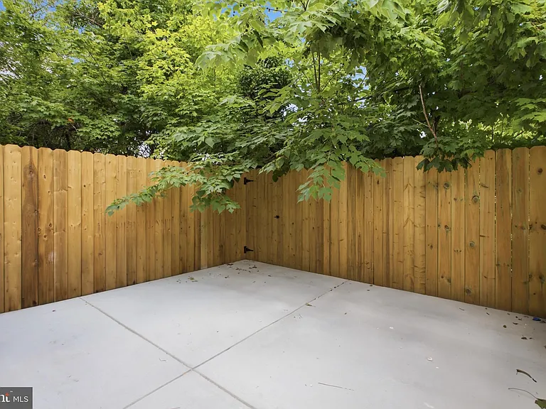 3931 Fairmount Ave #1 — Photo 11