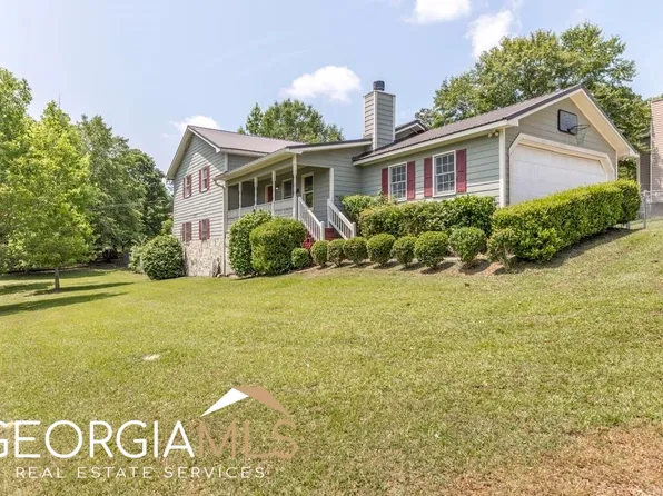 2761 Glen Echo Dr, Lizella, GA 31052