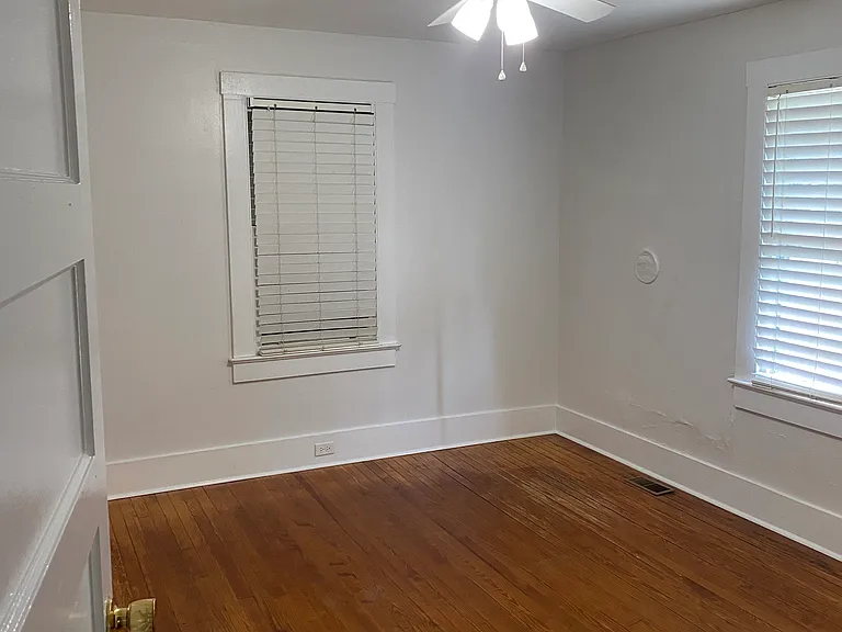 1223 S 4th St #1223 — Photo 9