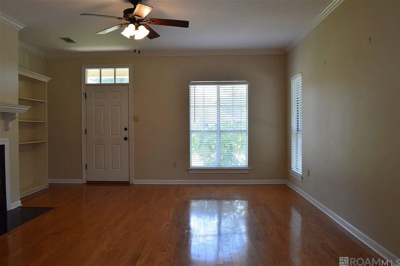 3 bed, 1524 sqft, $1,925 — Photo 4