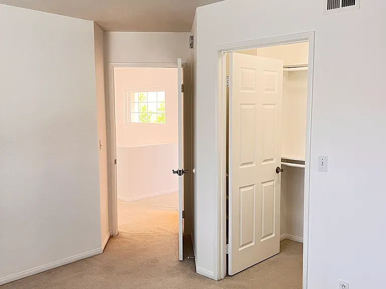 4344 Willow Glen St — Photo 20