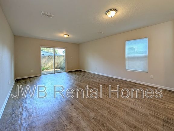 4th image of 8141 Dandy Ave