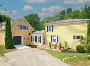 9 Sea Rd E, Kennebunk, ME 04043