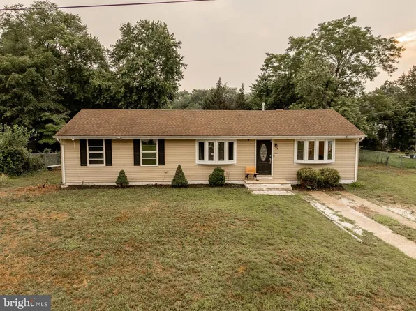 58 Holly Blvd, Southampton, NJ 08088