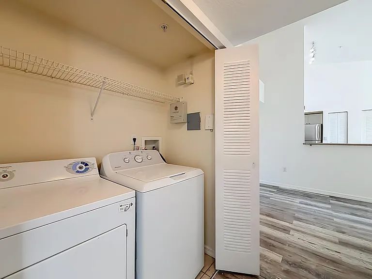 1119 Villa Ln #1119 — Photo 41