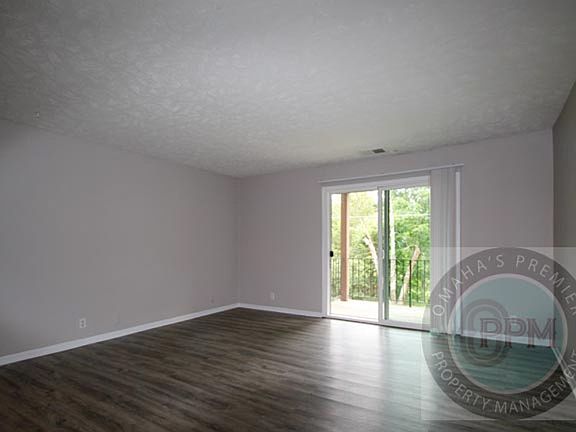 3rd image of 2333 Benson Gardens Blvd