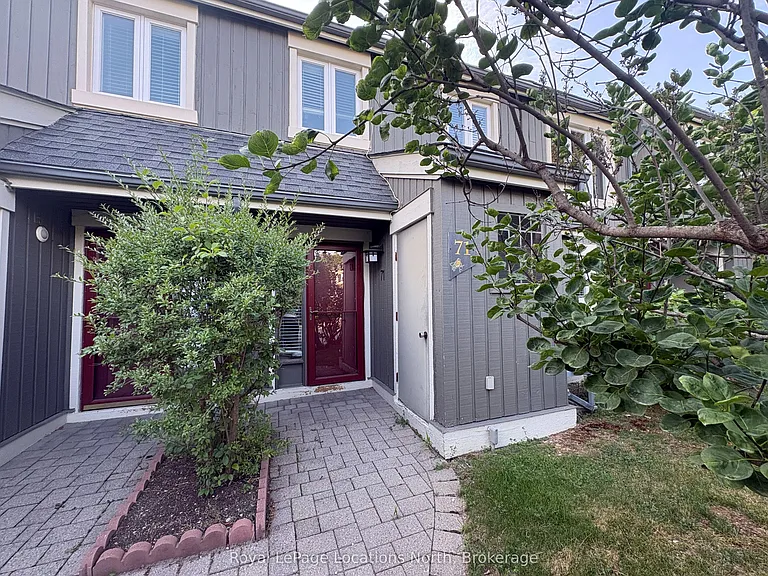 149 Fairway Cres #71 — Photo 1
