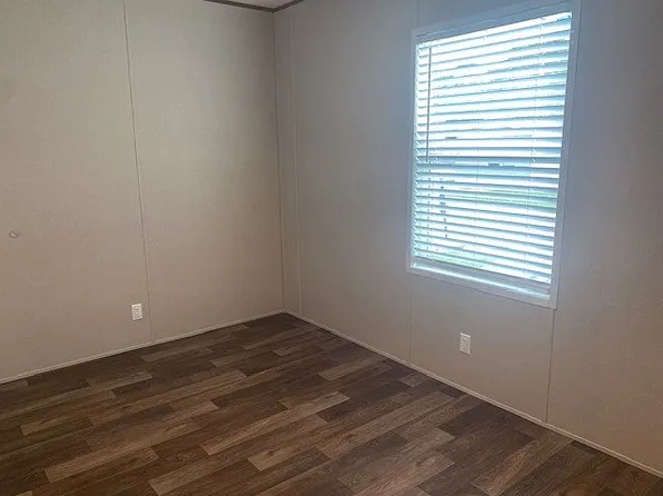 21127 Berrywood Bend Ln #221, Tomball, TX 77375
