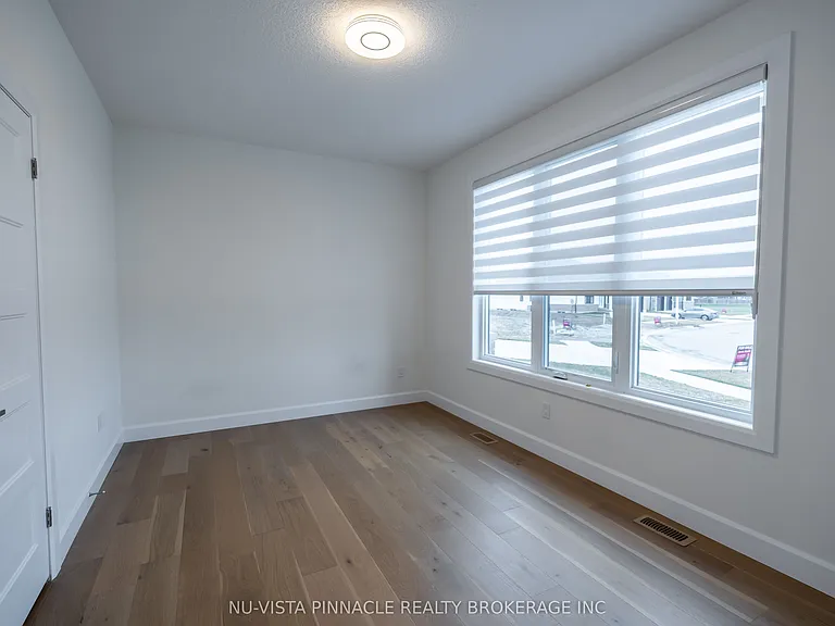 280 Stathis Blvd — Photo 17