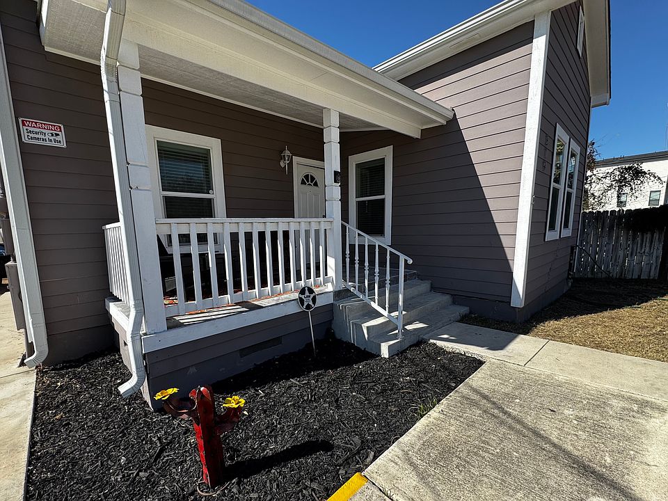 1st image of 319 S Olive St #3