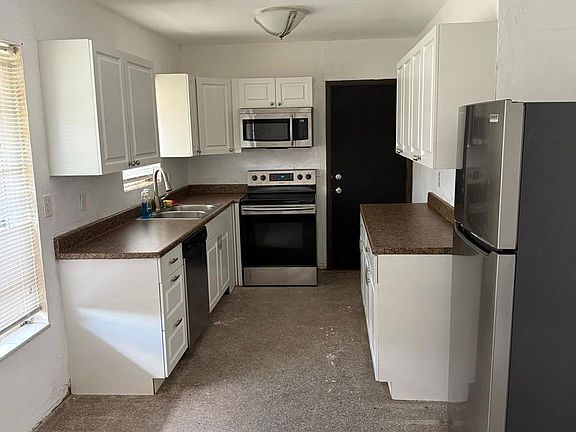 5th image of 838 Fairway Drive