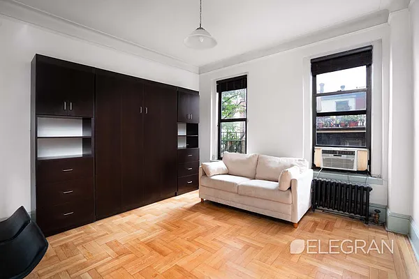 Rented by (Legacy) Elegran | media 16