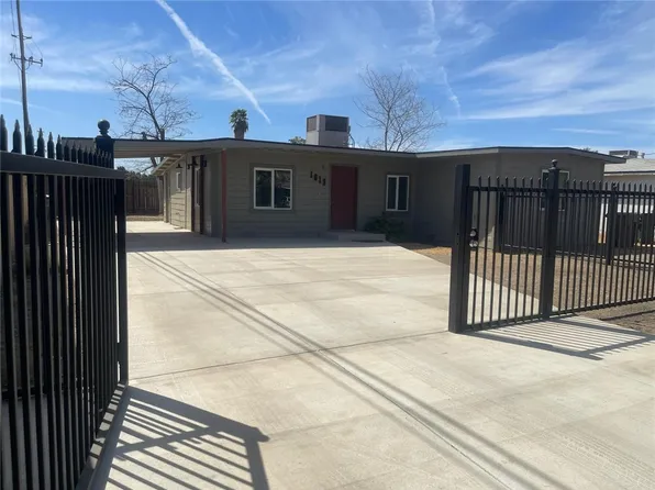 1013 Delfino Ln, Bakersfield, CA 93304