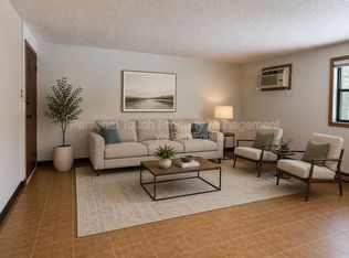 202 7th Ave N #4, Fargo, ND 58102