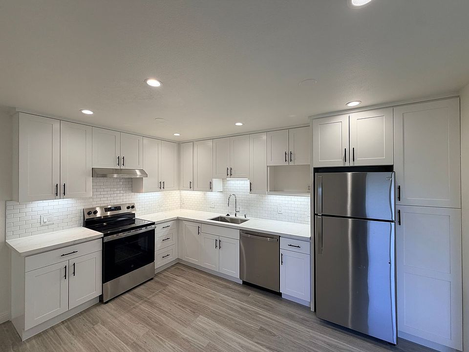 1st image of 1111 Mission Rd APT 11