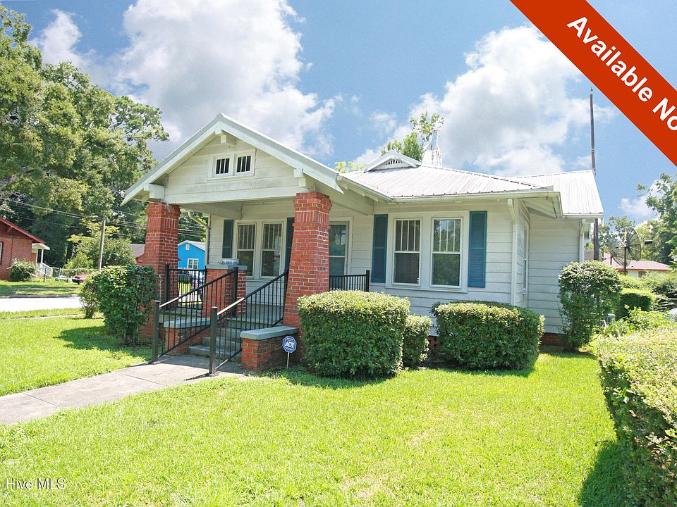 1st image of 2426 Princess Place Dr