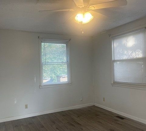 4th image of 5520 Bon Air Cir