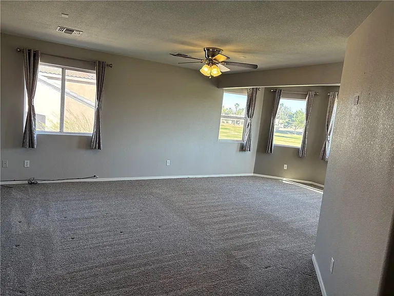 2838 Camino Del Rio — Photo 14