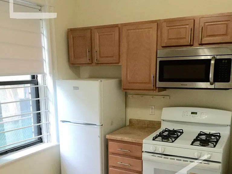 27 Brighton Ave #641 — Photo 2