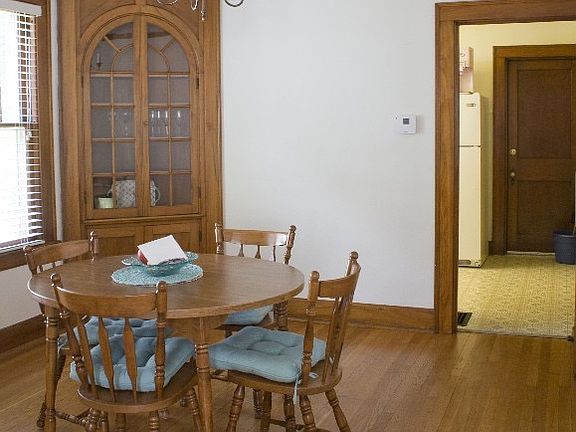 4th image of 57 Elmwood Pl #A