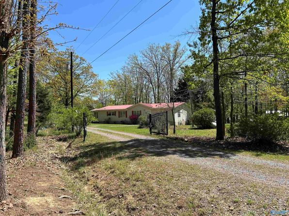 1429 County Road 131, Cedar Bluff, AL 35959
