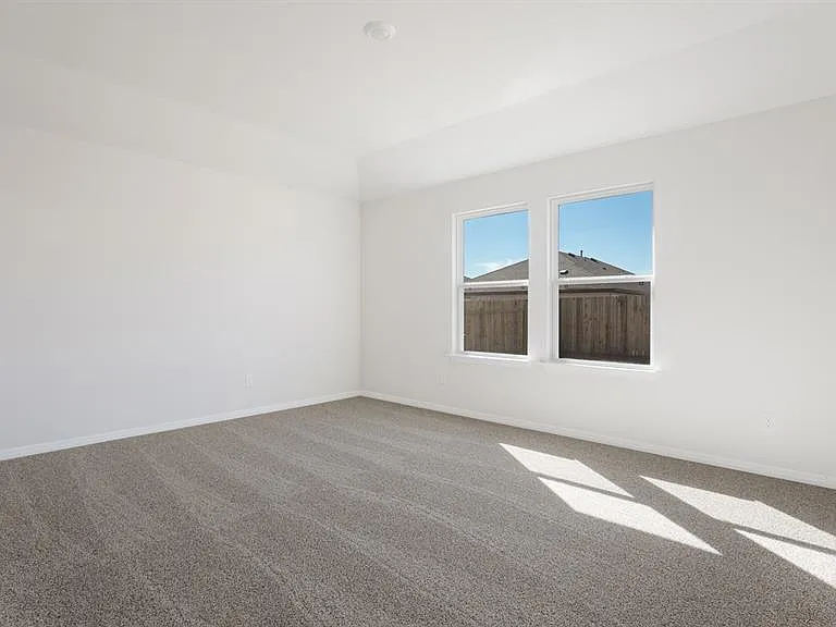 14021 Feinstein St — Photo 13
