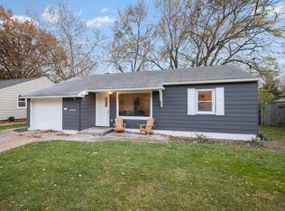 6484 Aylesworth Dr, Parma Heights, OH 44130