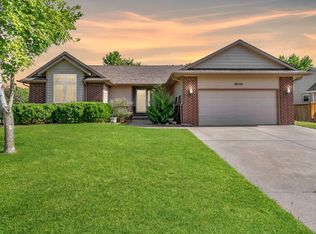 15818 E Woodcreek St, Wichita, KS 67230