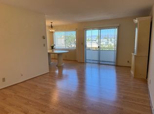 5353 Yarmouth Ave, Encino, CA 91316