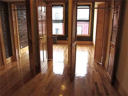 Rented by City Connections Realty | media 25