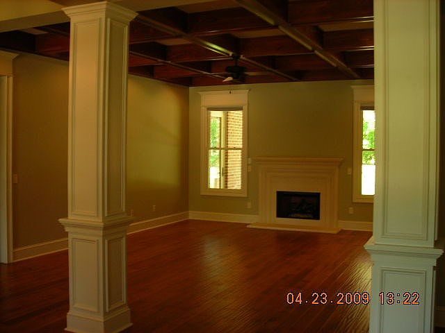 2nd image of 2 Holly Hill Rd