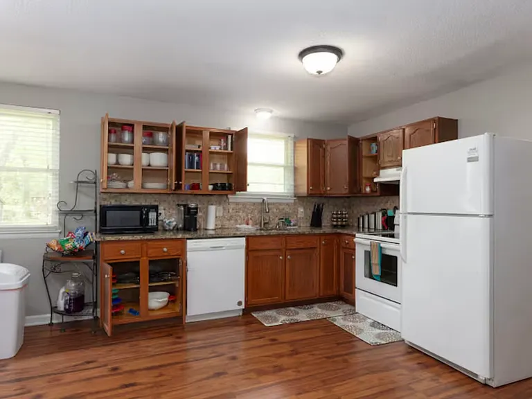 2842 Sunnyview Dr — Photo 14