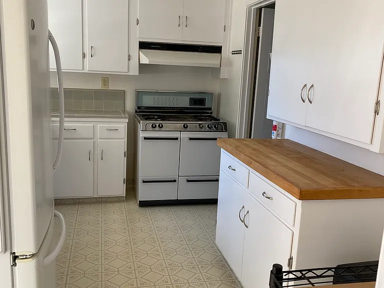 239 Santa Lucia Dr — Photo 11