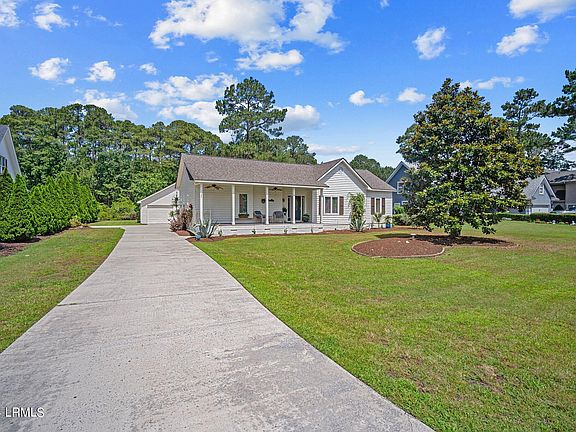 3rd image of 13 Ferebee Court