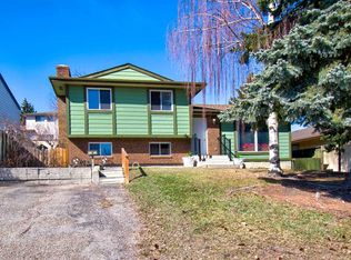 6307 E Thornaby Way NW, Calgary, AB T2K5K8