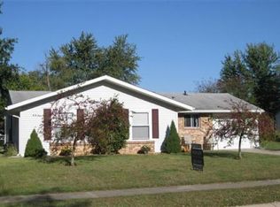 5331 Wakefield Dr, Fairborn, OH