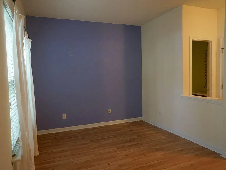 312 Commons Dr — Photo 8