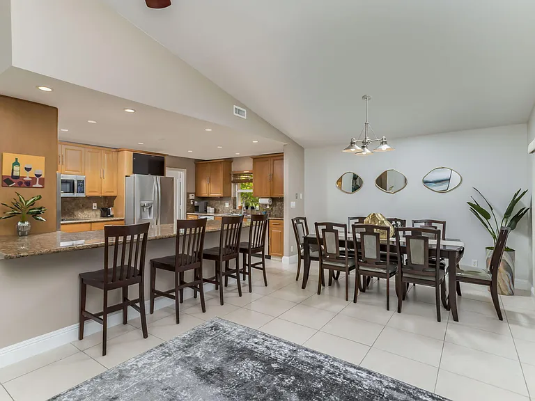 7572 Silver Woods Ct — Photo 7