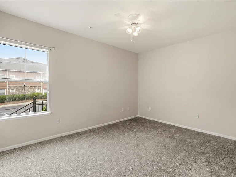 2801 Chancellorsville Dr #718 — Photo 33