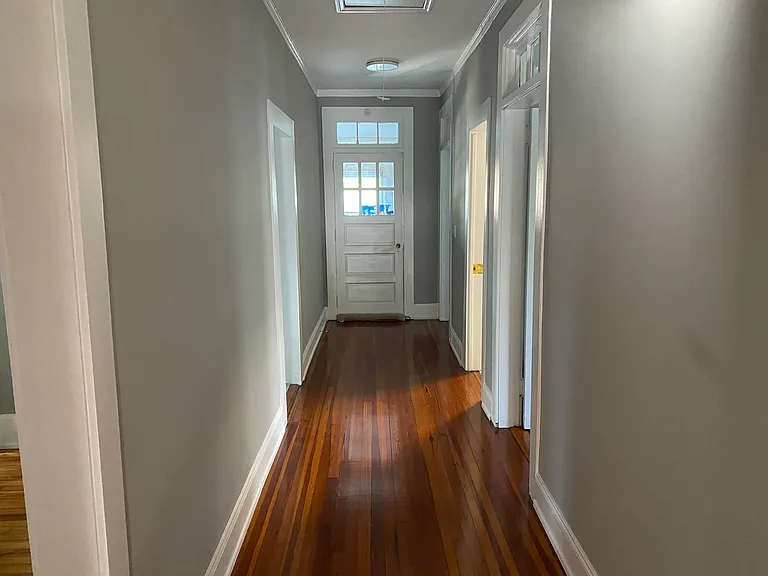 211 Shuler St — Photo 13