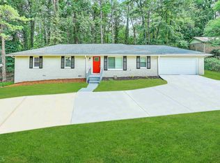 5106 Martindale Ln, Stone Mountain, GA 30088