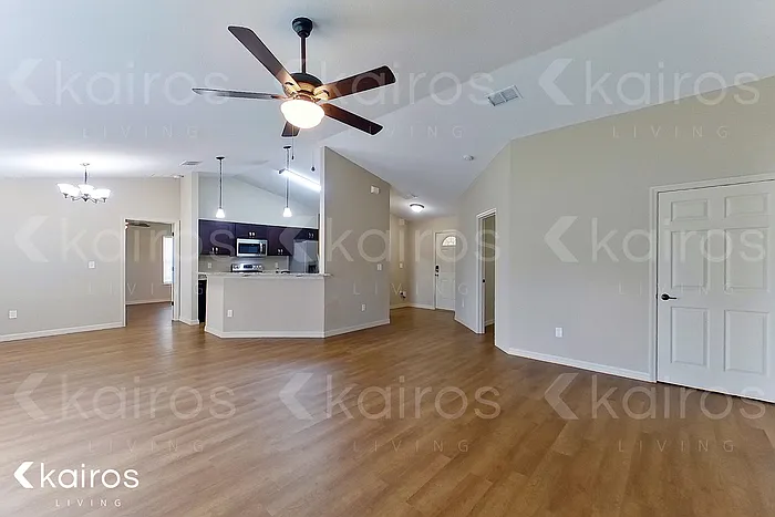 4 bed, 2.0 bath, 1747 sqft, $2,025 — Photo 3