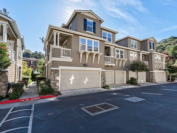 2nd image of 1000 Live Oak Way APT 1001