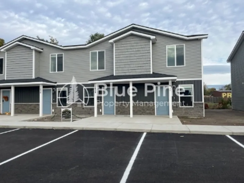 1614 Hannah Ln #1